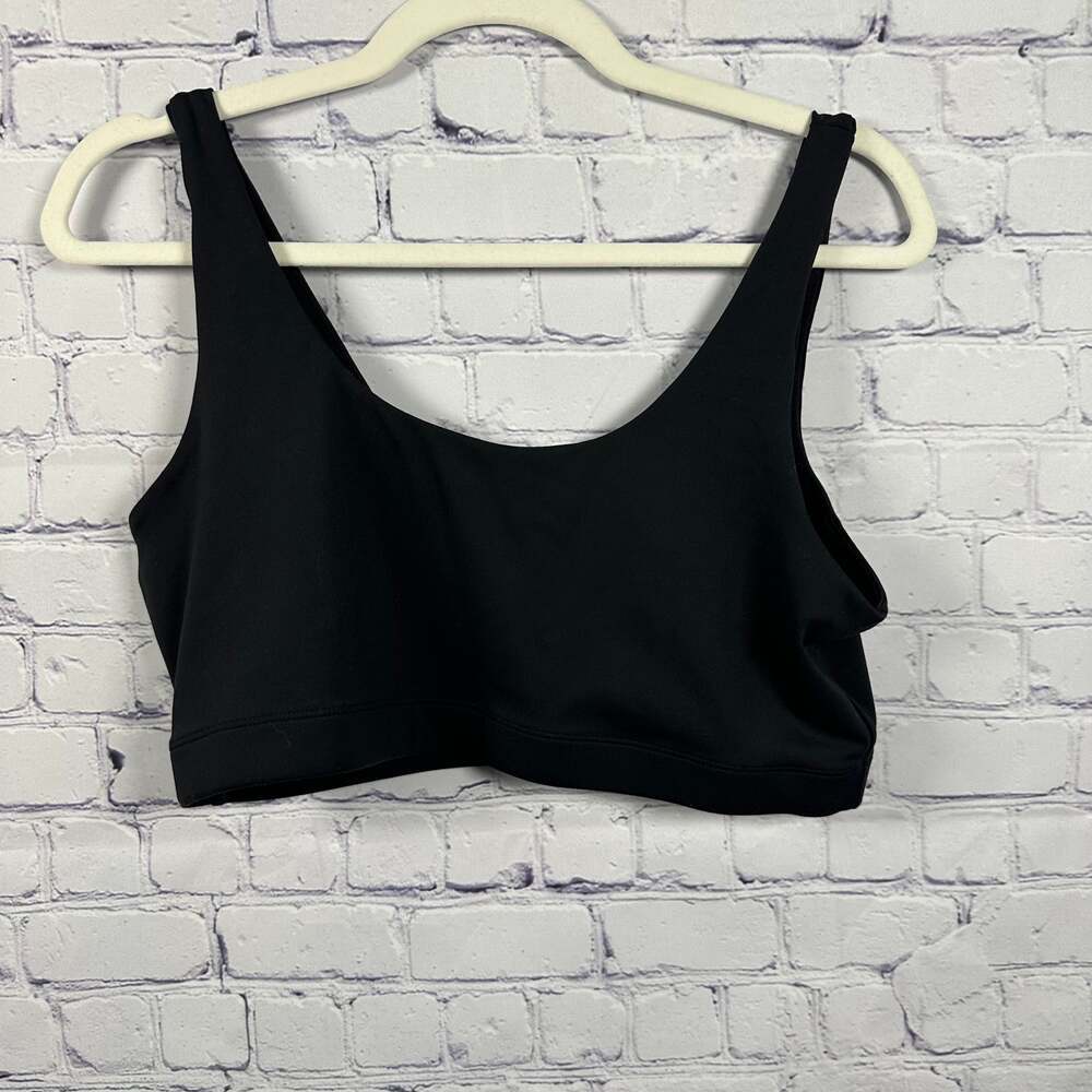 Sweaty Betty Stamina Seamless Sports Bra - Black - Picture 2 of 6